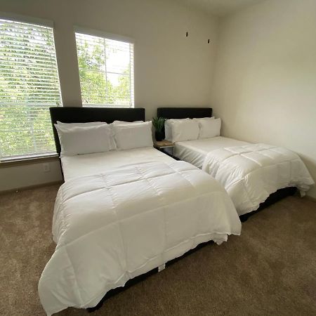 Spacious Galleria Cottage - Self Check In & Free Parking, 4 Beds 2 Bathrooms Houston Esterno foto